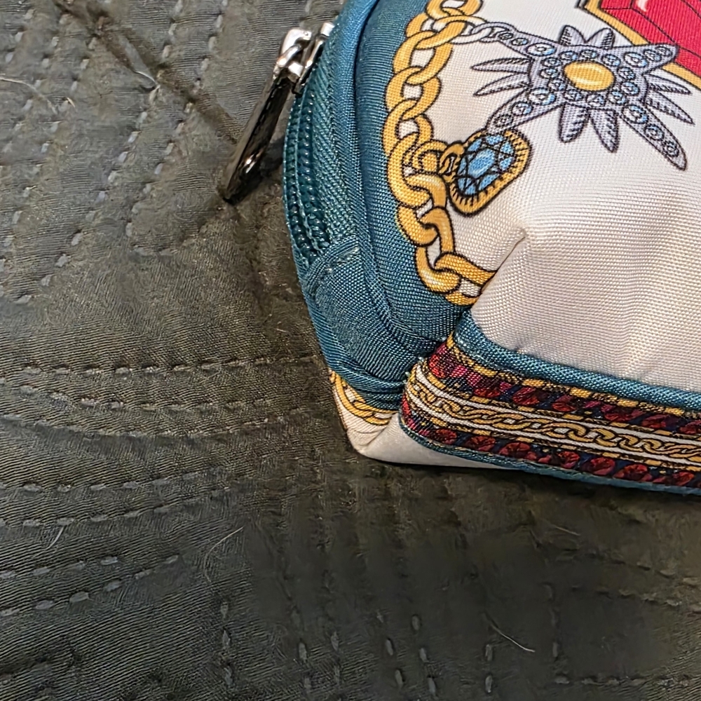 Brighton Charmed Love 2 Piece Cosmetic Set - Picture 5 of 15